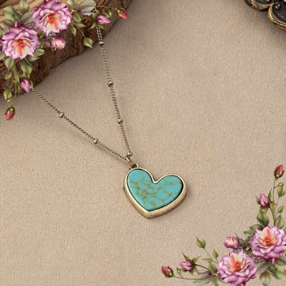 Retro Boho Style Fake Turquoise Heart Pendant Necklace - Picture 1 of 8